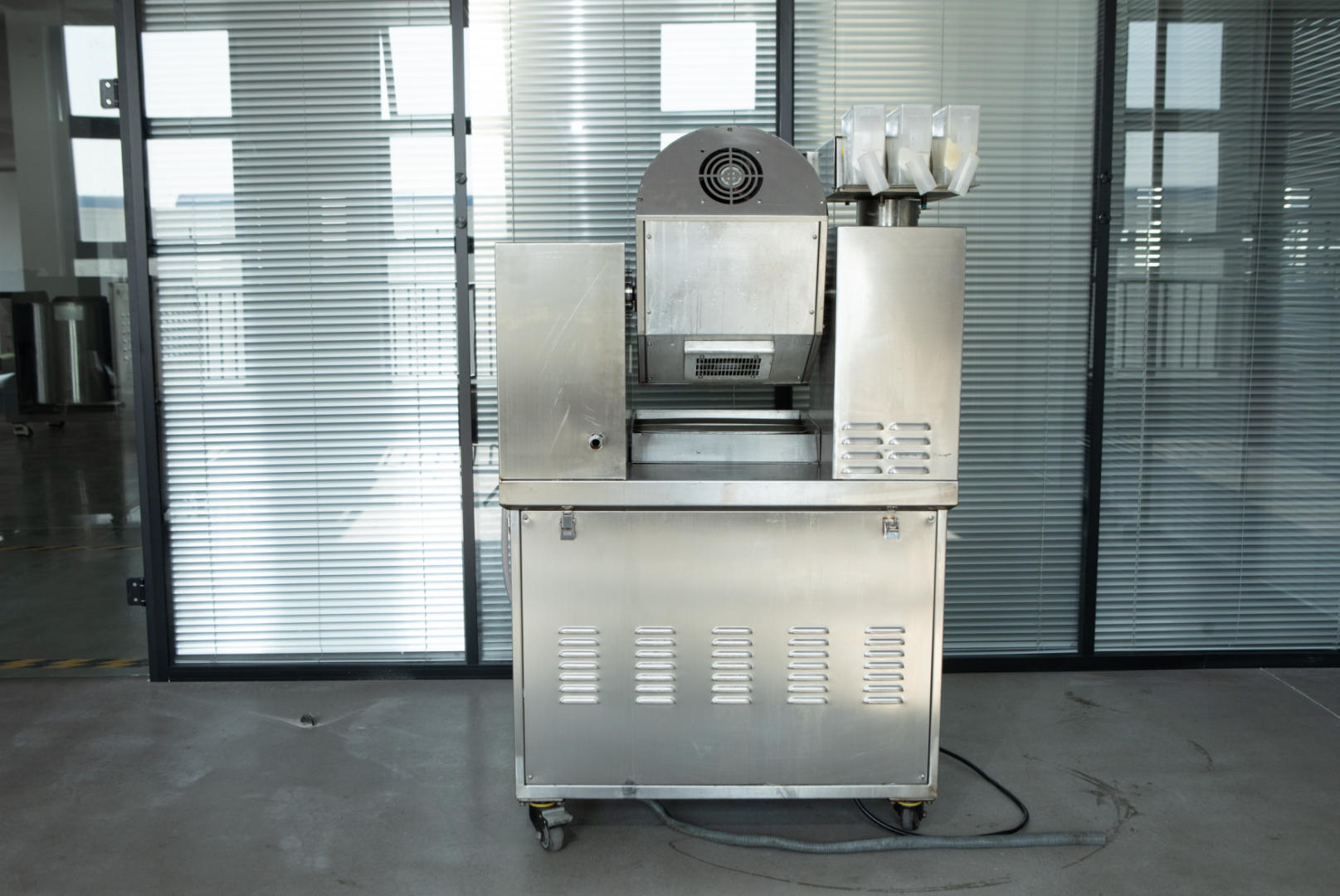 全自动智能炒菜机MZYC300Q型